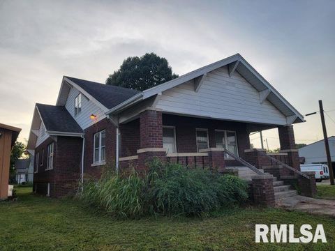 Photo of 101 S 6TH Street, Murphysboro, IL 62966 (MLS # EB458982)