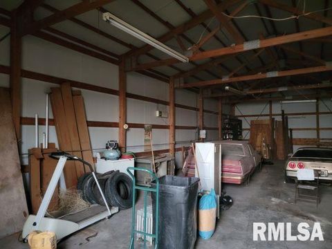 Tiny photo for 101 S 6TH Street, Murphysboro, IL 62966 (MLS # EB458982)