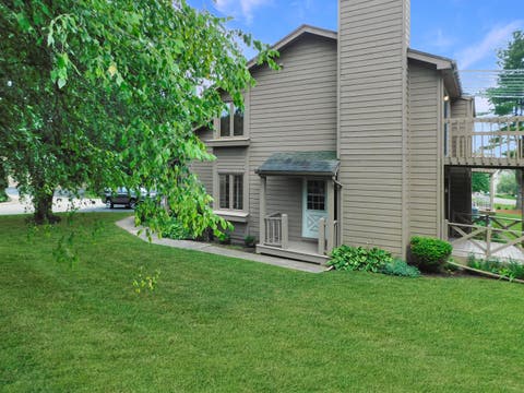 Tiny photo for 6106 Garrett Lane #3, Rockford, IL 61107 (MLS # 12730498)