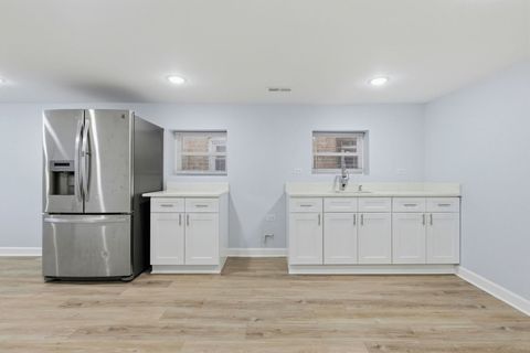 Tiny photo for 2950 N Lowell Avenue, Chicago, IL 60641 (MLS # 12567321)