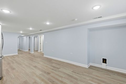 Tiny photo for 2950 N Lowell Avenue, Chicago, IL 60641 (MLS # 12567321)