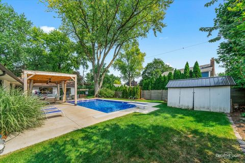 Tiny photo for 2300 Kaneville Road, Geneva, IL 60134 (MLS # 12585349)