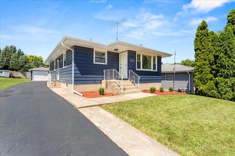 Tiny photo for 223 S Margaret Street, Joliet, IL 60436 (MLS # 12452370)