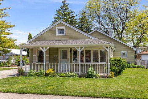 Photo of 3741 Emerson Street, Schiller Park, IL 60176 (MLS # 12644966)