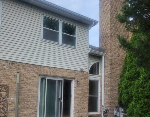 Tiny photo for 405 S Wenbriar Square, Addison, IL 60101 (MLS # 12728869)