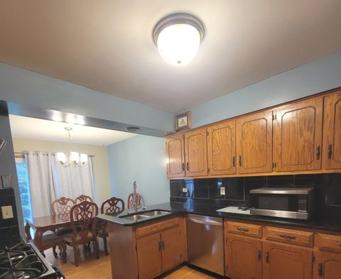 Tiny photo for 405 S Wenbriar Square, Addison, IL 60101 (MLS # 12728869)