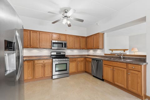 Tiny photo for 9800 Liberty Circle #1W, Orland Park, IL 60467 (MLS # 12736340)