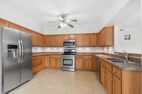 Tiny photo for 9800 Liberty Circle #1W, Orland Park, IL 60467 (MLS # 12736340)