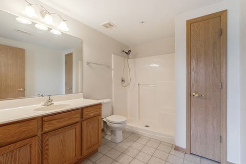 Tiny photo for 9800 Liberty Circle #1W, Orland Park, IL 60467 (MLS # 12736340)