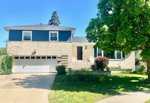 2362 Dewes Street Glenview IL 60025