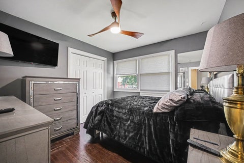 Tiny photo for 15659 Mutual Terrace, South Holland, IL 60473 (MLS # 12670100)