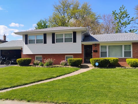 Photo of 15659 Mutual Terrace, South Holland, IL 60473 (MLS # 12670100)