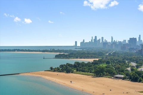Tiny photo for 940 W Glenlake Avenue #27B, Chicago, IL 60660 (MLS # 12759392)