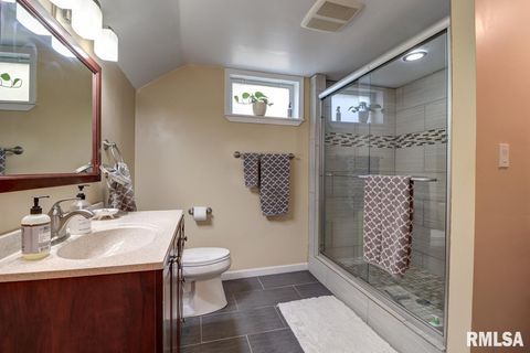 Tiny photo for 2410 BARKER Street, Clinton, IA 52732 (MLS # QC4270069)