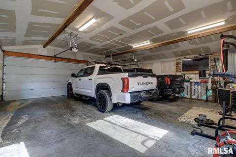 Tiny photo for 2410 BARKER Street, Clinton, IA 52732 (MLS # QC4270069)