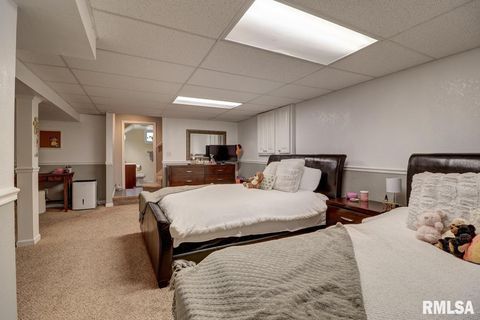 Tiny photo for 2410 BARKER Street, Clinton, IA 52732 (MLS # QC4270069)