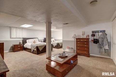 Tiny photo for 2410 BARKER Street, Clinton, IA 52732 (MLS # QC4270069)