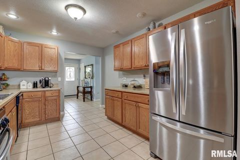 Tiny photo for 2410 BARKER Street, Clinton, IA 52732 (MLS # QC4270069)