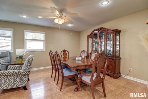 Tiny photo for 2410 BARKER Street, Clinton, IA 52732 (MLS # QC4270069)