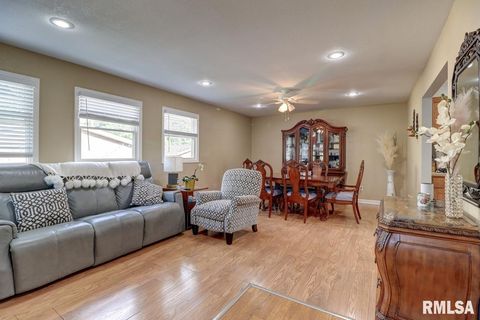 Tiny photo for 2410 BARKER Street, Clinton, IA 52732 (MLS # QC4270069)