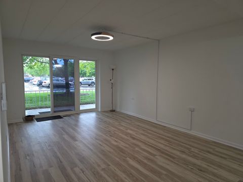 Tiny photo for 127 N Wolf Road #41A, Wheeling, IL 60090 (MLS # 12646879)