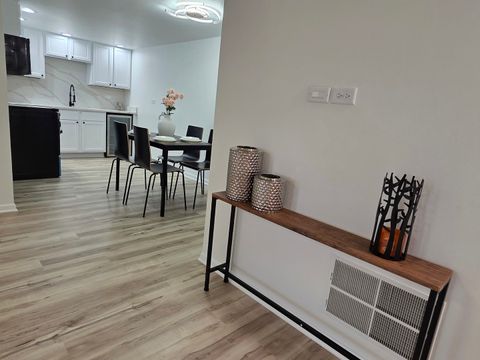 Tiny photo for 127 N Wolf Road #41A, Wheeling, IL 60090 (MLS # 12646879)