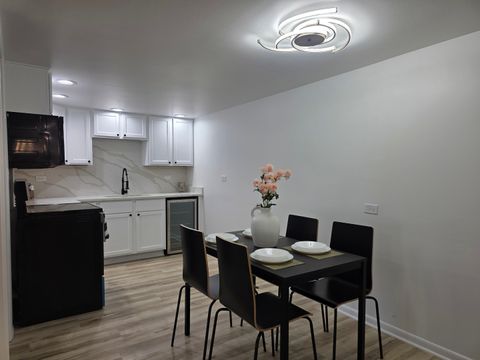 Tiny photo for 127 N Wolf Road #41A, Wheeling, IL 60090 (MLS # 12646879)