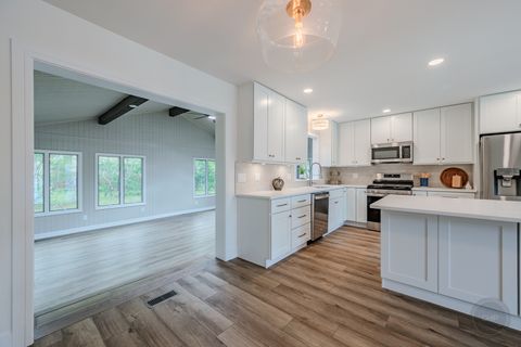 Tiny photo for 24340 Davids Court, Naperville, IL 60564 (MLS # 12635179)