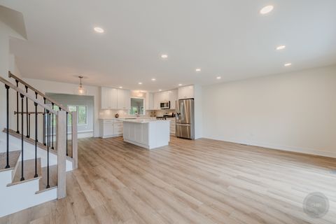 Tiny photo for 24340 Davids Court, Naperville, IL 60564 (MLS # 12635179)