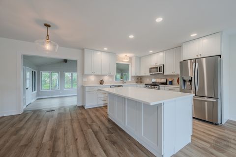 Tiny photo for 24340 Davids Court, Naperville, IL 60564 (MLS # 12635179)