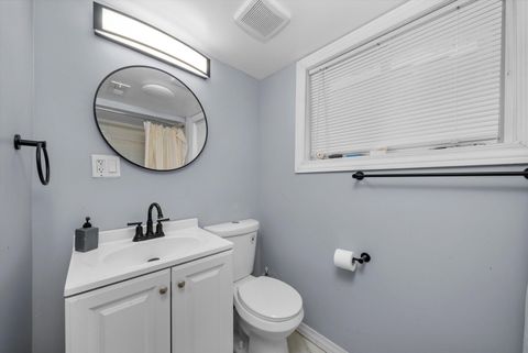 Tiny photo for 6621 S California Avenue, Chicago, IL 60629 (MLS # 12621670)