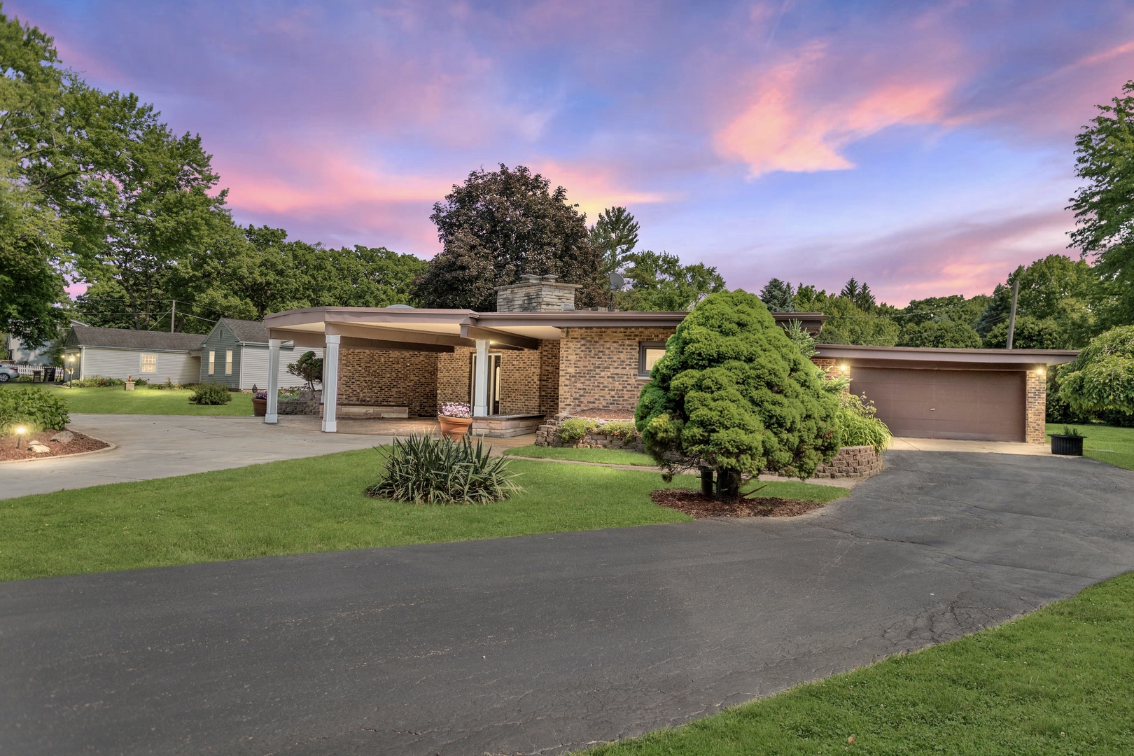 30W501 Lies Road