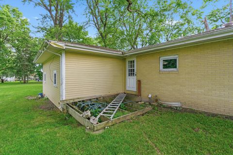 Tiny photo for 201 N Vermillion Street, Troy Grove, IL 61372 (MLS # 12678305)
