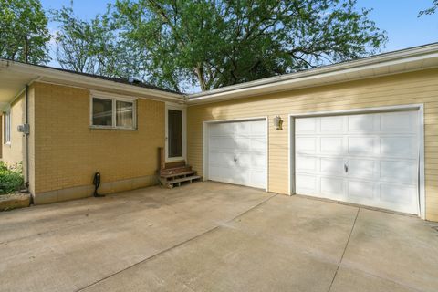 Tiny photo for 201 N Vermillion Street, Troy Grove, IL 61372 (MLS # 12678305)