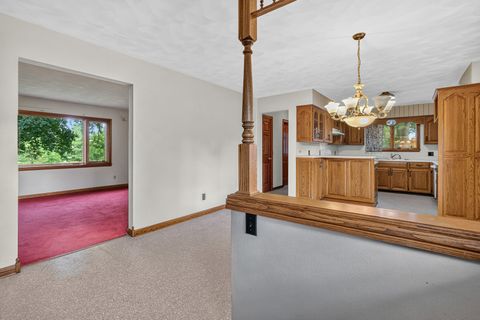 Tiny photo for 201 N Vermillion Street, Troy Grove, IL 61372 (MLS # 12678305)