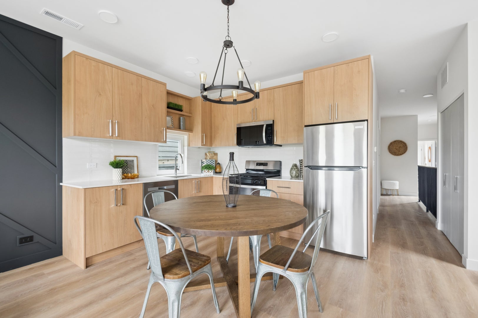 1112 S Western Avenue 3