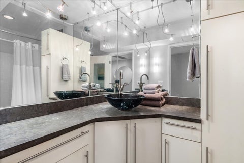Tiny photo for 260 E Chestnut Street #303, Chicago, IL 60611 (MLS # 12725535)
