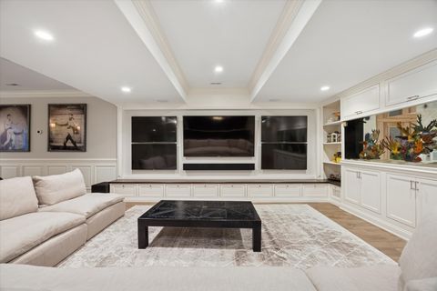 Tiny photo for 321 E 9th Street, Hinsdale, IL 60521 (MLS # 12546702)