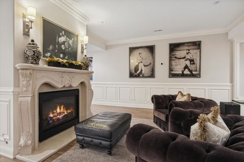 Tiny photo for 321 E 9th Street, Hinsdale, IL 60521 (MLS # 12546702)