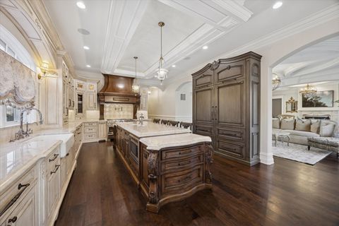 Tiny photo for 321 E 9th Street, Hinsdale, IL 60521 (MLS # 12546702)