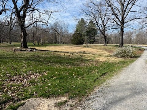 Tiny photo for 18 Sawmill Road, Carbondale, IL 62901 (MLS # 12604948)