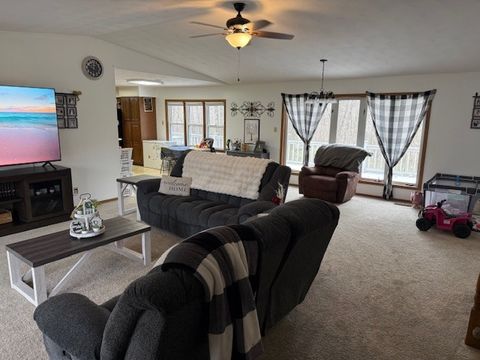 Tiny photo for 18 Sawmill Road, Carbondale, IL 62901 (MLS # 12604948)