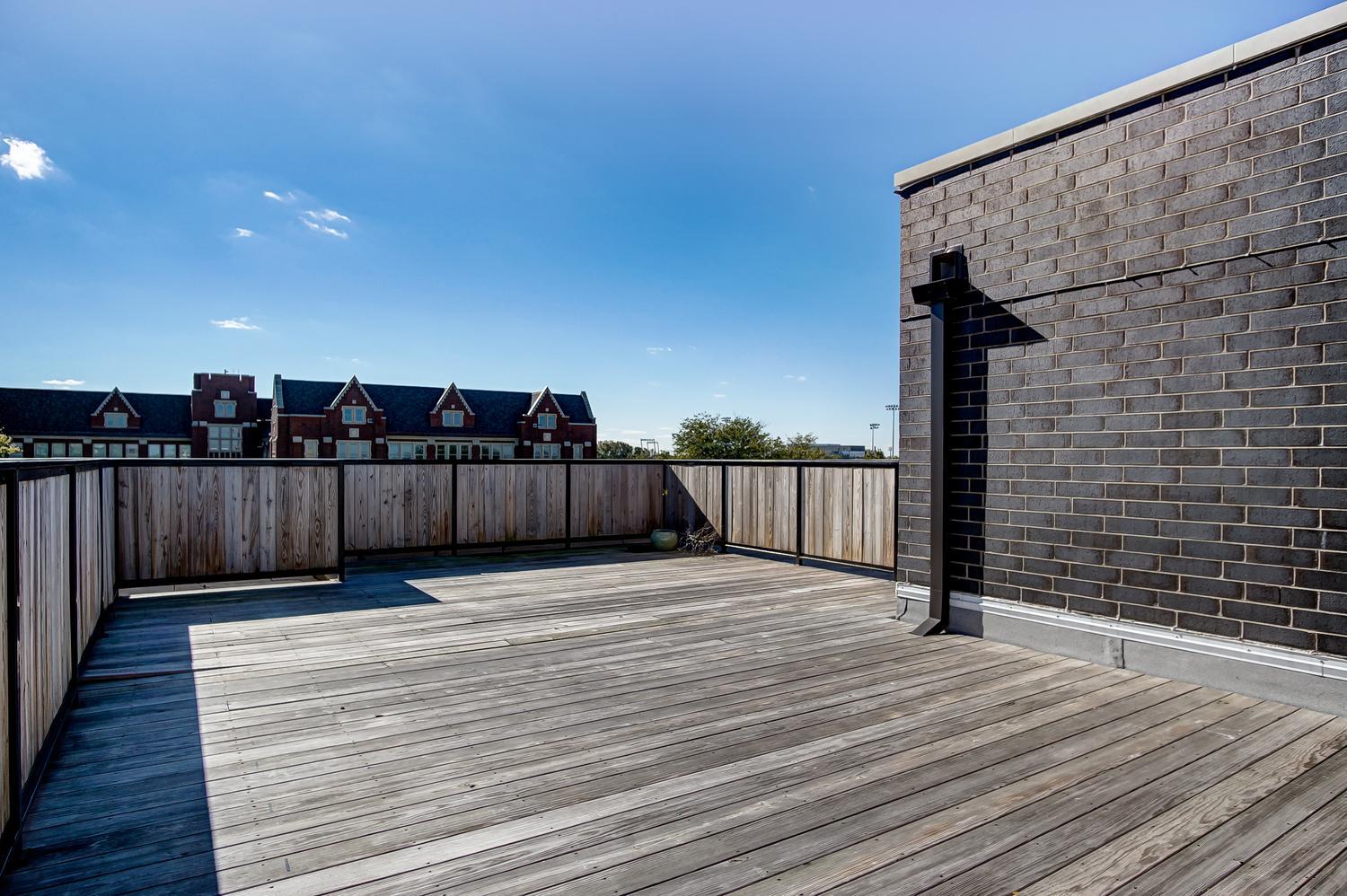 2522 W Addison Street 3E