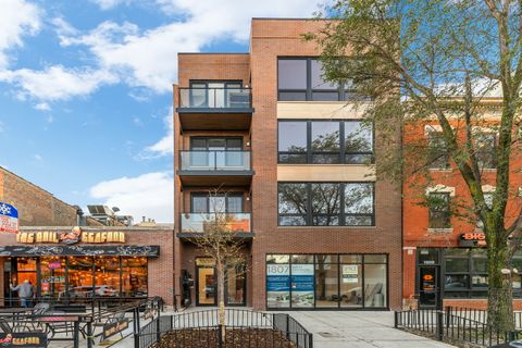 1807 W Division Street 301 Chicago IL 60622