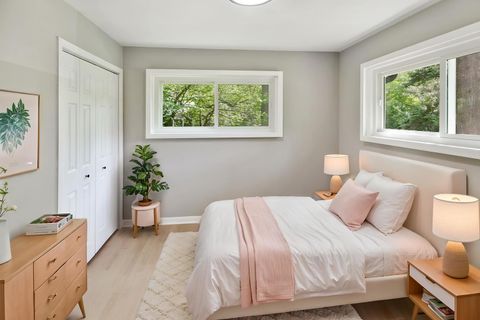 Tiny photo for 617 S Busse Road, Mount Prospect, IL 60056 (MLS # 12648663)