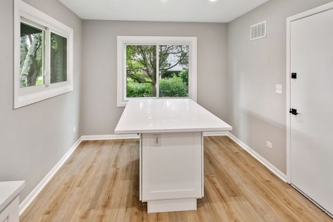 Tiny photo for 617 S Busse Road, Mount Prospect, IL 60056 (MLS # 12648663)