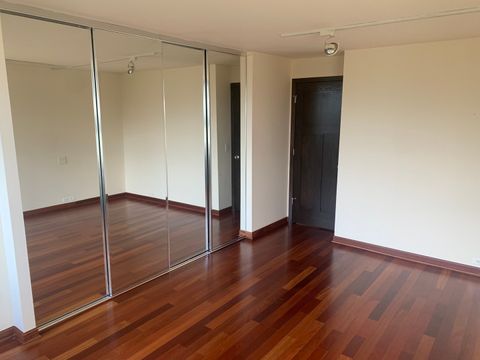 Tiny photo for 2800 N Lake Shore Drive #712, Chicago, IL 60657 (MLS # 12512064)