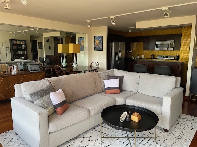 2800 N Lake Shore Drive 712