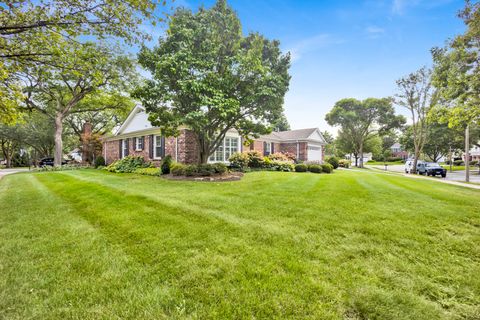 Tiny photo for 1518 Wedgefield Circle, Naperville, IL 60563 (MLS # 12486165)