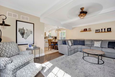 Tiny photo for 1518 Wedgefield Circle, Naperville, IL 60563 (MLS # 12486165)